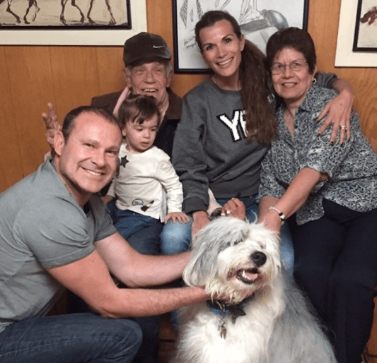 Cristy agradeció el profundo amor que Don Alejandro le dio estos años a su hija Michelle, la más pequeña de sus nietos, y por supuesto el que le dio a ella al quererla casi como una hija.