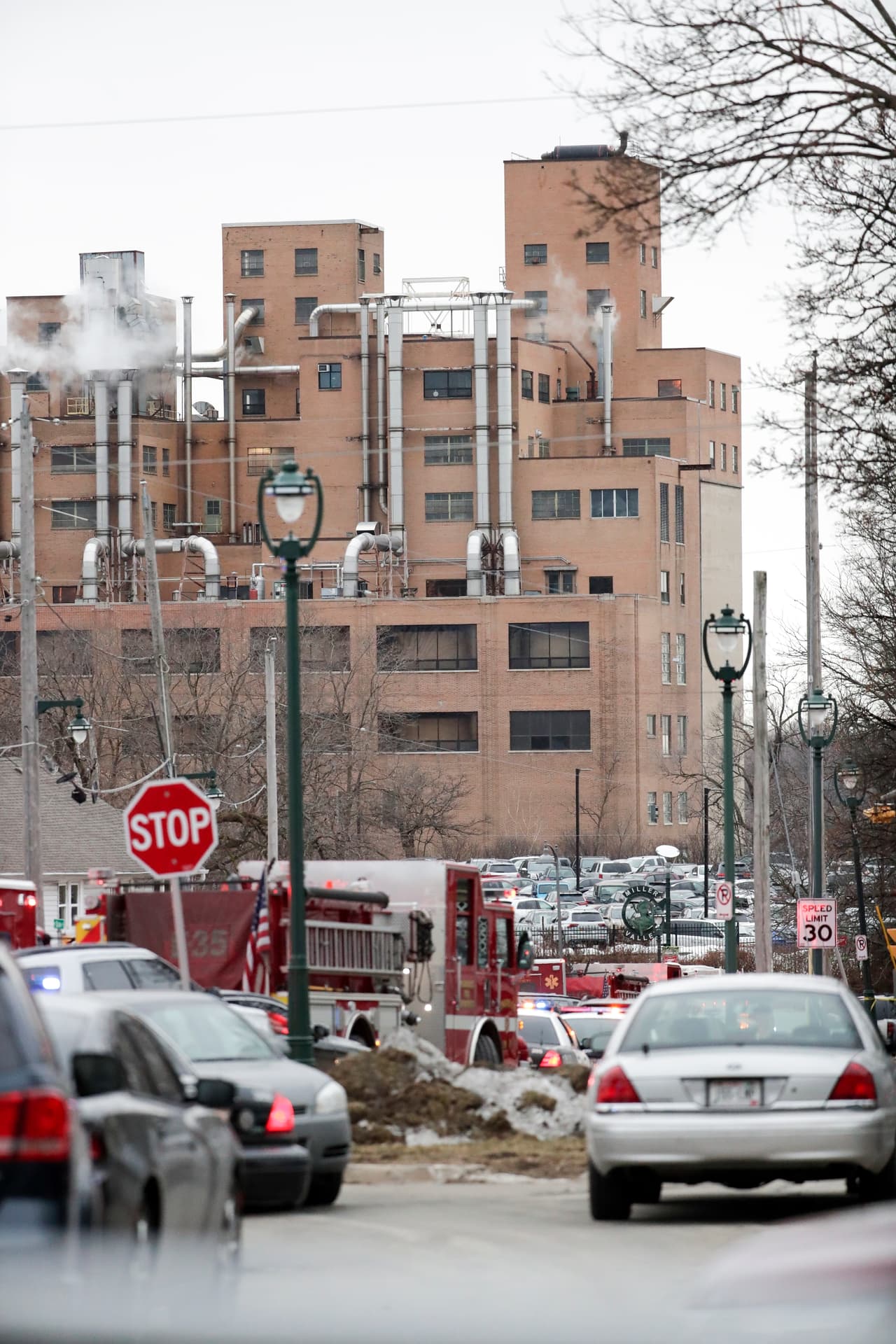 "Proporcionaremos actualizaciones junto a la policía cuando sea permitido", agrega el tuit.