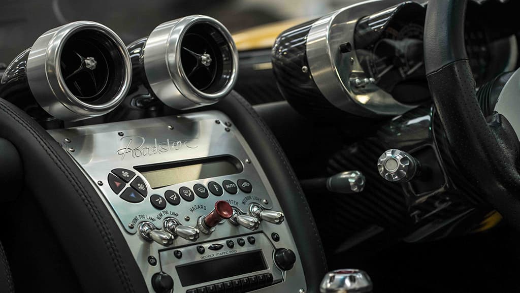 No cabe duda de que el Zonda capturó la atención de todos los asistentes al show -incluyendo a los otros fabricantes de super carros- y la de los aficionados alrededor del mundo.