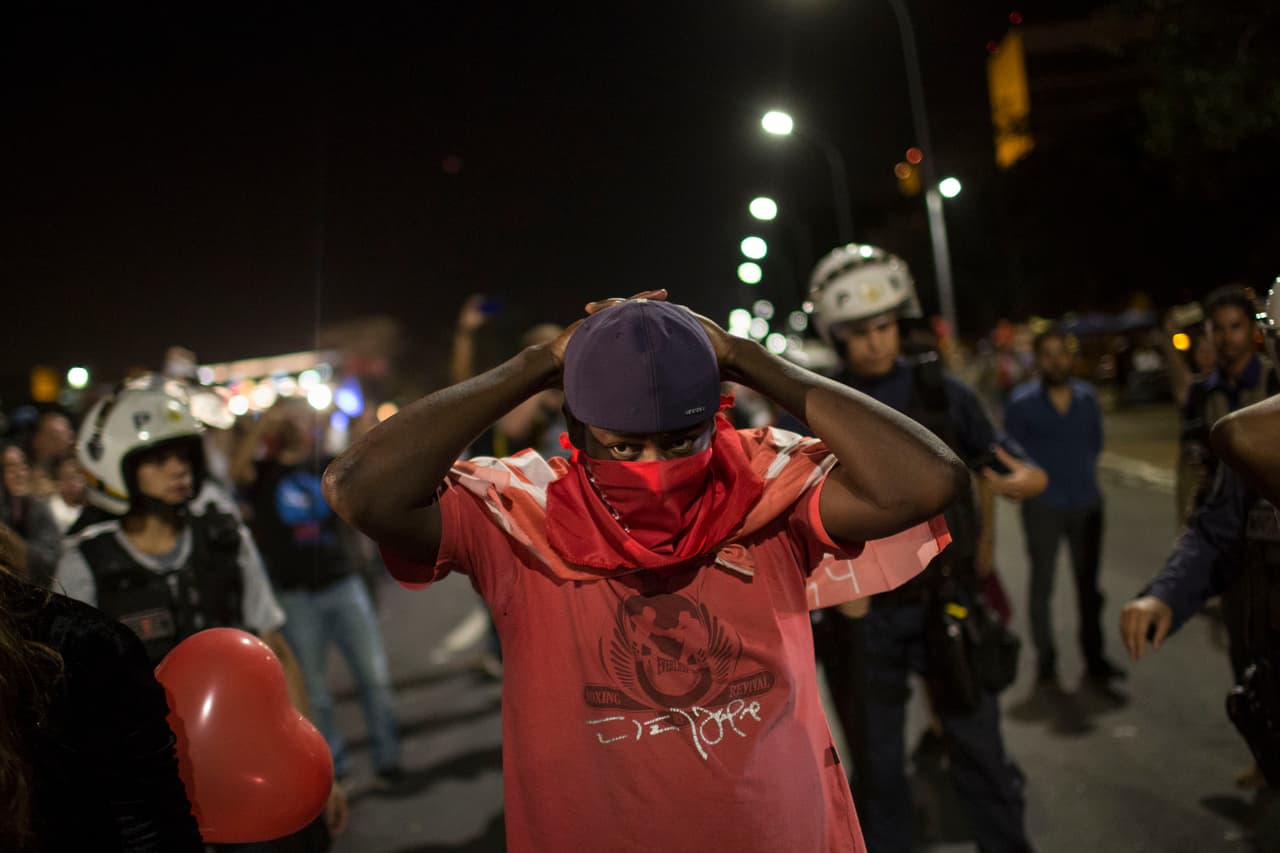 Enfrentamientos en Brasilia entre seguidores de Rousseff y la policía