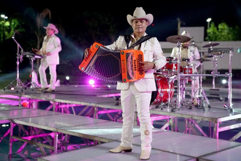 Alfredo Gozález, acordeonista de 'Los Tucanes de Tijuana' ha sido un pilar en la agrupación comandada por Mario Quintero y uno de los culpables del estilo característico del grupo norteño.