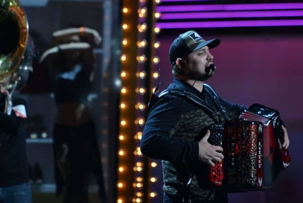 Los gruperos deleitarán a sus fans con uno de sus más grandes éxitos: 'Y Ahora Resulta'.