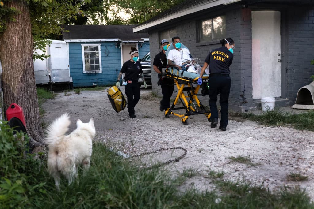 EEUU supera los 40 millones de casos conocidos de covid-19 con hospitales saturados en seis estados 