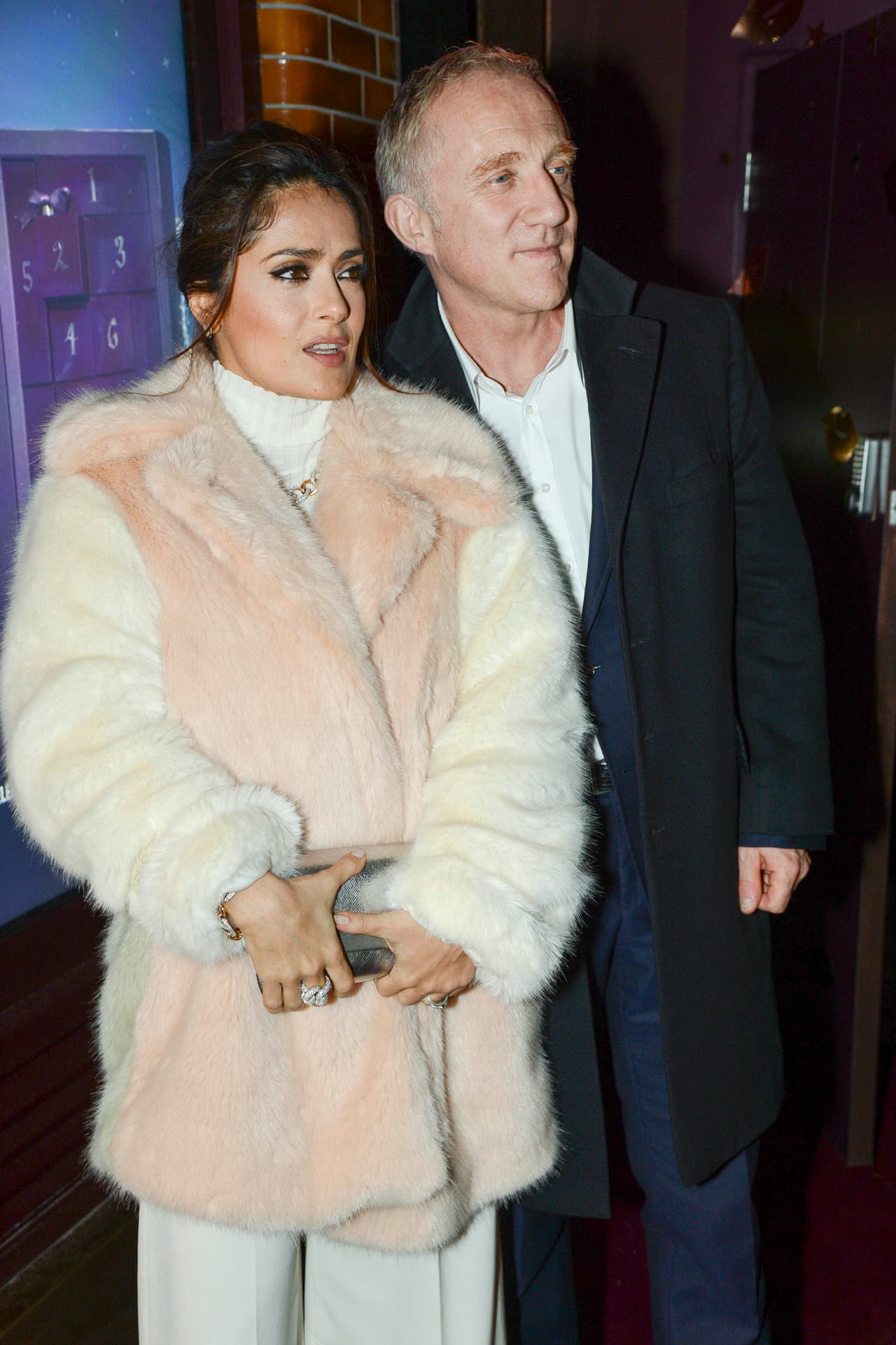 La actriz veracruzana brilló en una fiesta en Covent Garden, Londres.