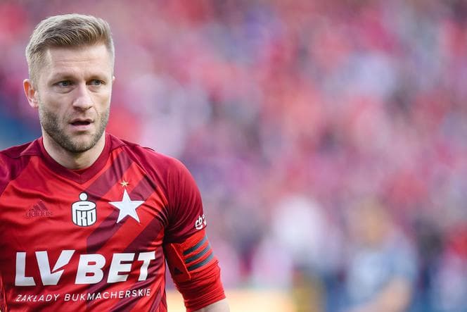 <b>Jakub Błaszczykowski</b>
<br>El centrocampista polaco destacó en el Borussia Dortmund, pero regresó a su país para portar la camiseta del Wisla Cracovia.
