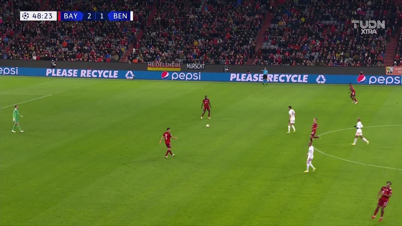 ¡El tercero del Bayern! Gran asistencia de Davies y mejor definición de Sané