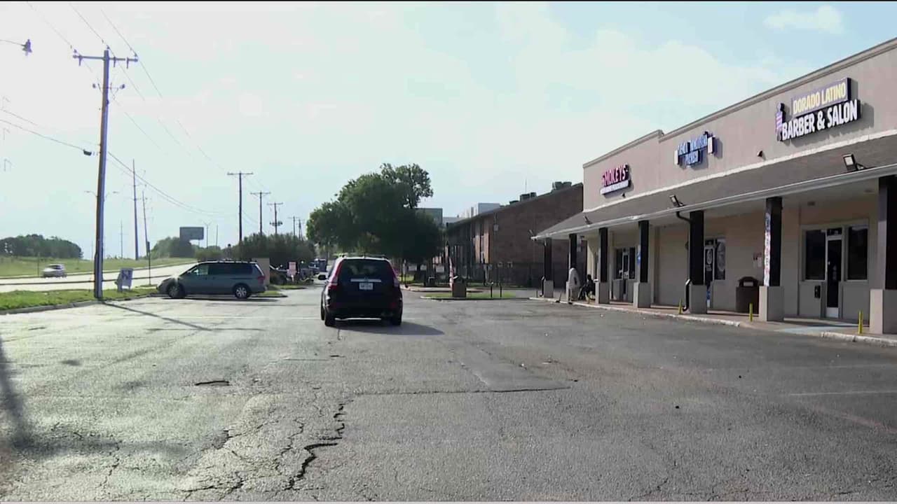 Tiroteo en parque de Fort Worth deja 4 heridos, sospechoso sigue prófugo