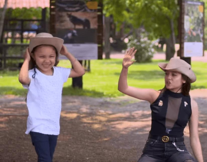 Karol invitó a Sarilú a un safari, ubicado cerca de la Ciudad de México.