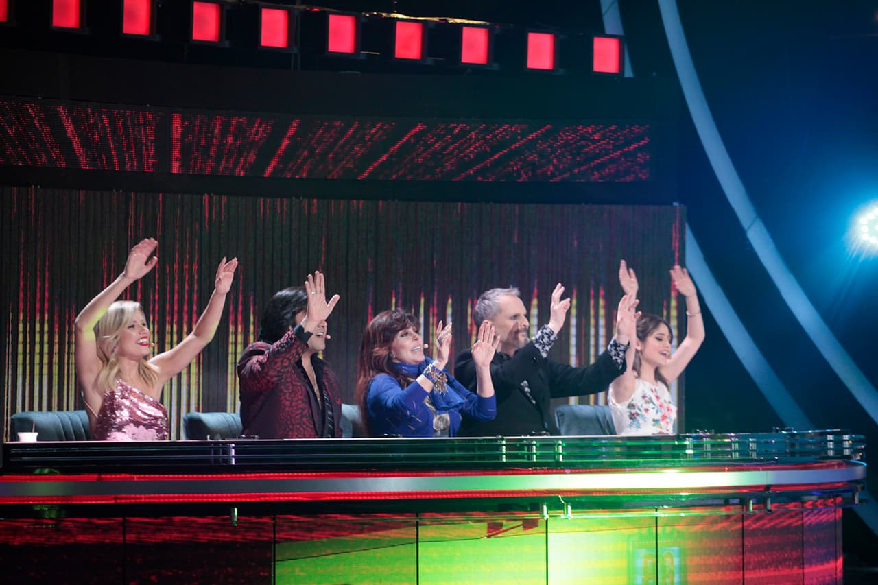 Pero, de todos, la que resultó ser la fan número 1 del dueto fue Karol Sevilla.