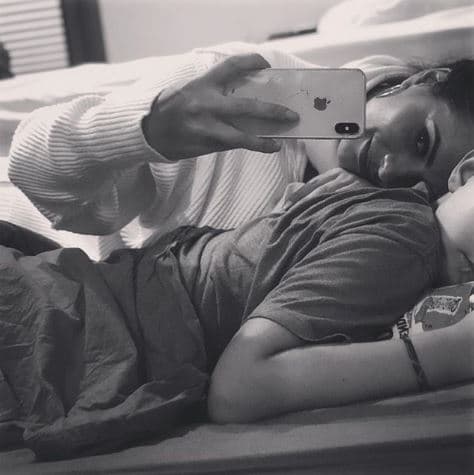 En entrevista para 'Sale el sol', Cecilia indicó que cada decisión en torno a su hijo es tomada junto a Sebastián Rulli.