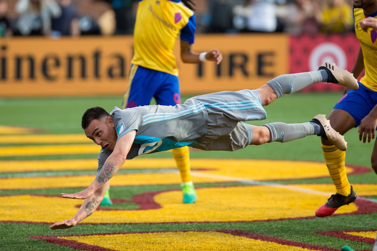 'Batman' Ibarra, el héroe que voló para darle una muy valiosa victoria a Minnesota United