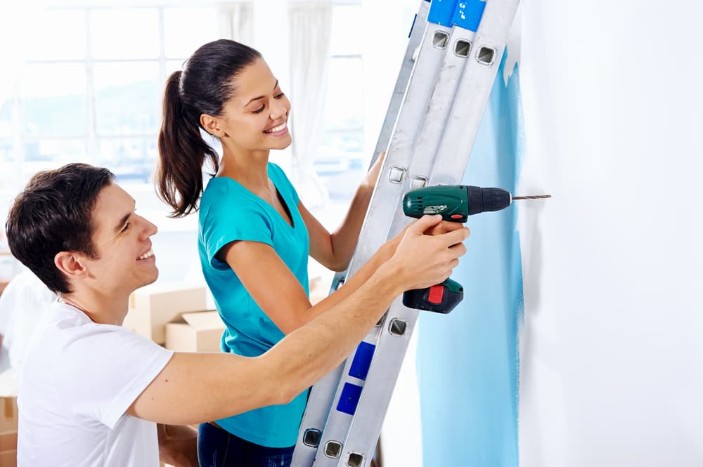 <b>Piscis</b>
<br>Llegó el momento de invertir en el hogar, arreglar tu casa, cambiar muebles, renovar la energía dinámica que fluye en el lugar donde vives. Se excita tu imaginación y aumenta tu percepción de lo que quieren los demás, sobre todo en el amor. No podrán engañarte fácilmente ni manipular tus sentimientos.