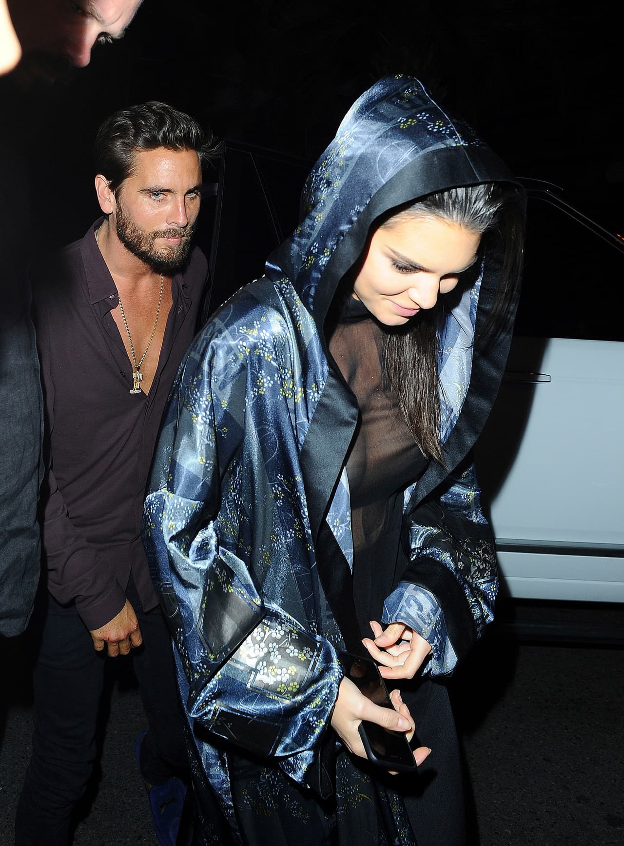 Nada más y nada menos que su ex cuñado, Scott Disick.