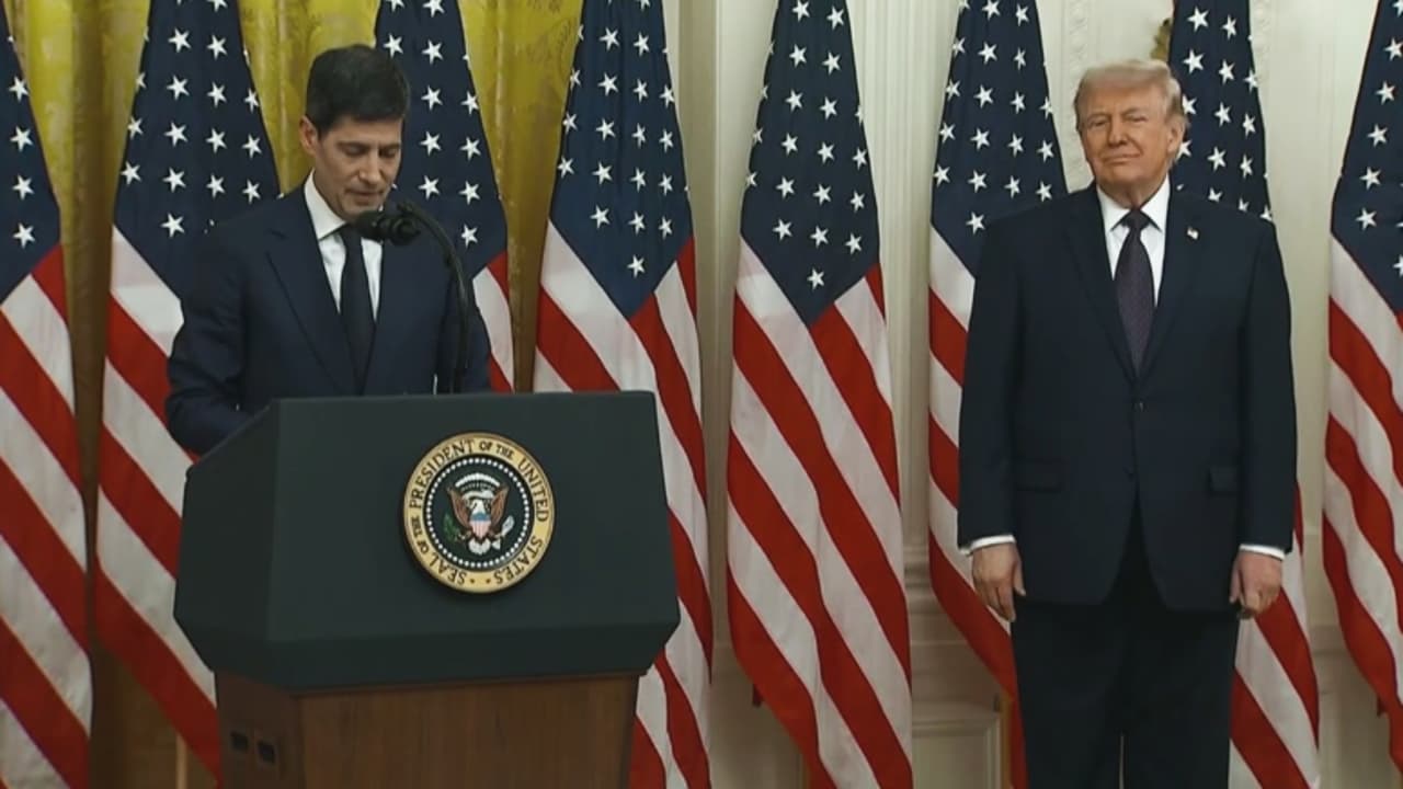 Donald Trump pide tasas del 1%, o menos, tras alza de la FED