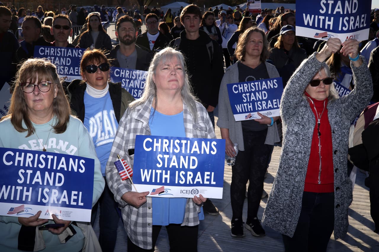 También se dieron cita personas que profesan otra fe.