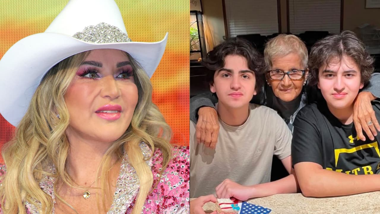 En la foto de la derecha aparece la madre de Cruz Martínez junto a sus nietos Cruz Ángelo y Félix Estefano, los hijos que Alicia Villarreal tiene con el líder de los Kumbia Kings.