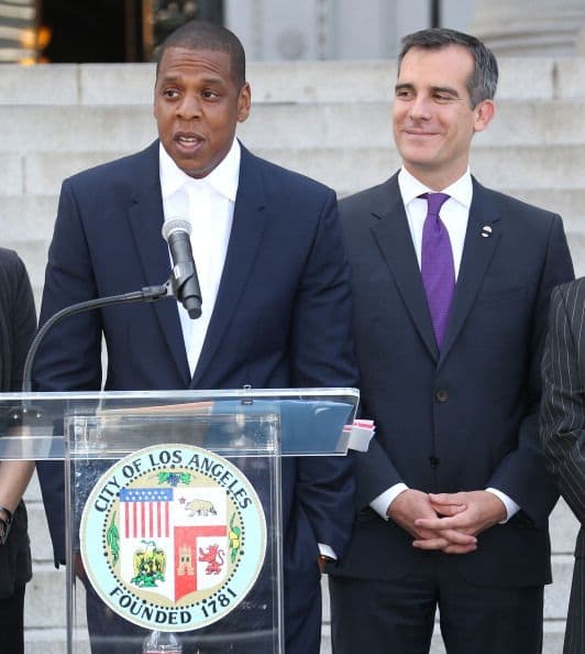 El magnate de la música si tomará la alcaldía de LA pero no con fines políticos, sino para comandar el primer festival músical de verano en la ciudad. ¿Quieres saber más?: