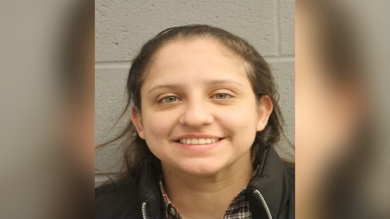 Bertha Guevara, enfrenta cargos de conducir bajo los efectos del alcohol y se le fijó fianza de $100.