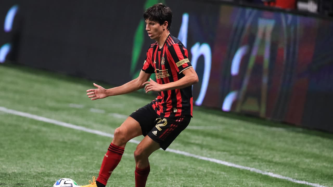 Jürgen Damm pone de ejemplo 'cruzazuleada' para motivar al Atlanta 