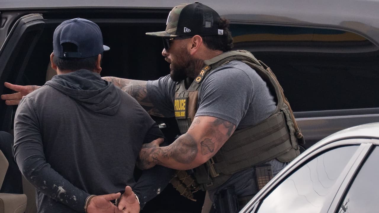 ¿Cuáles son los derechos de los inmigrantes indocumentados si son detenidos por ICE en Houston?: Abogado responde