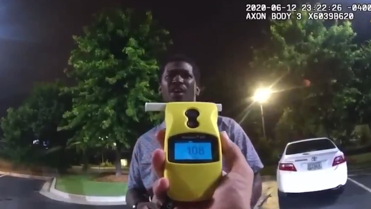Revelan videos del incidente en el que policías de Atlanta mataron a Rayshard Brooks