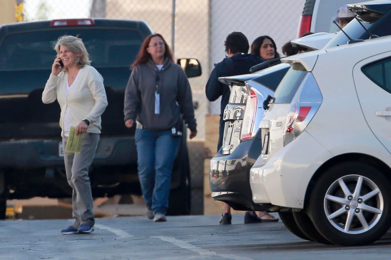 No te escondas, Salma.