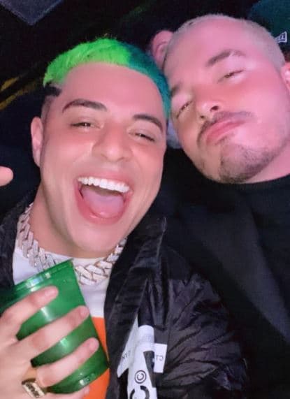 “No te digo que voy a dejar de lleno el alcohol, pero si quiero meterme bien a esto del gimnasio y alimentarme bien porque en estas tres semanas que he estado haciendo ejercicio me he sentido bien. Me levanto temprano, con mejor actitud, en sí me siento muy bien.”