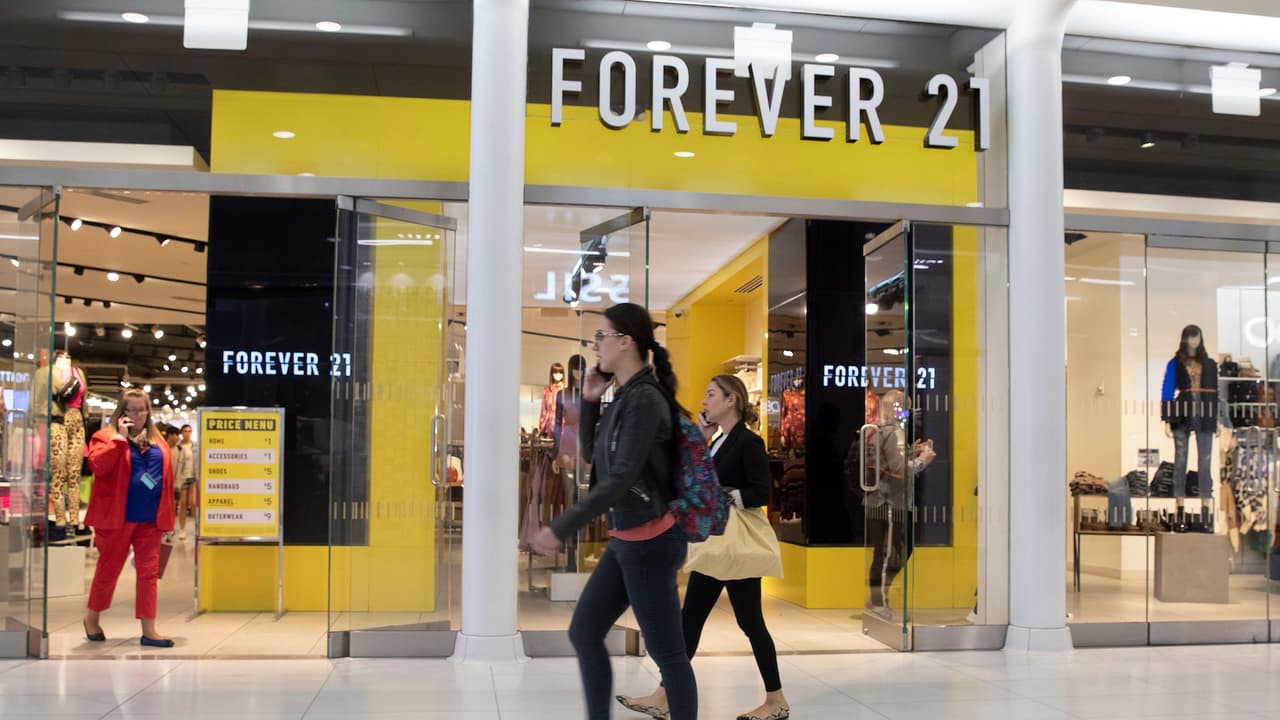 Forever 21 se declara en bancarrota y cerrará todas sus tiendas en EE. UU., incluyendo 58 en California