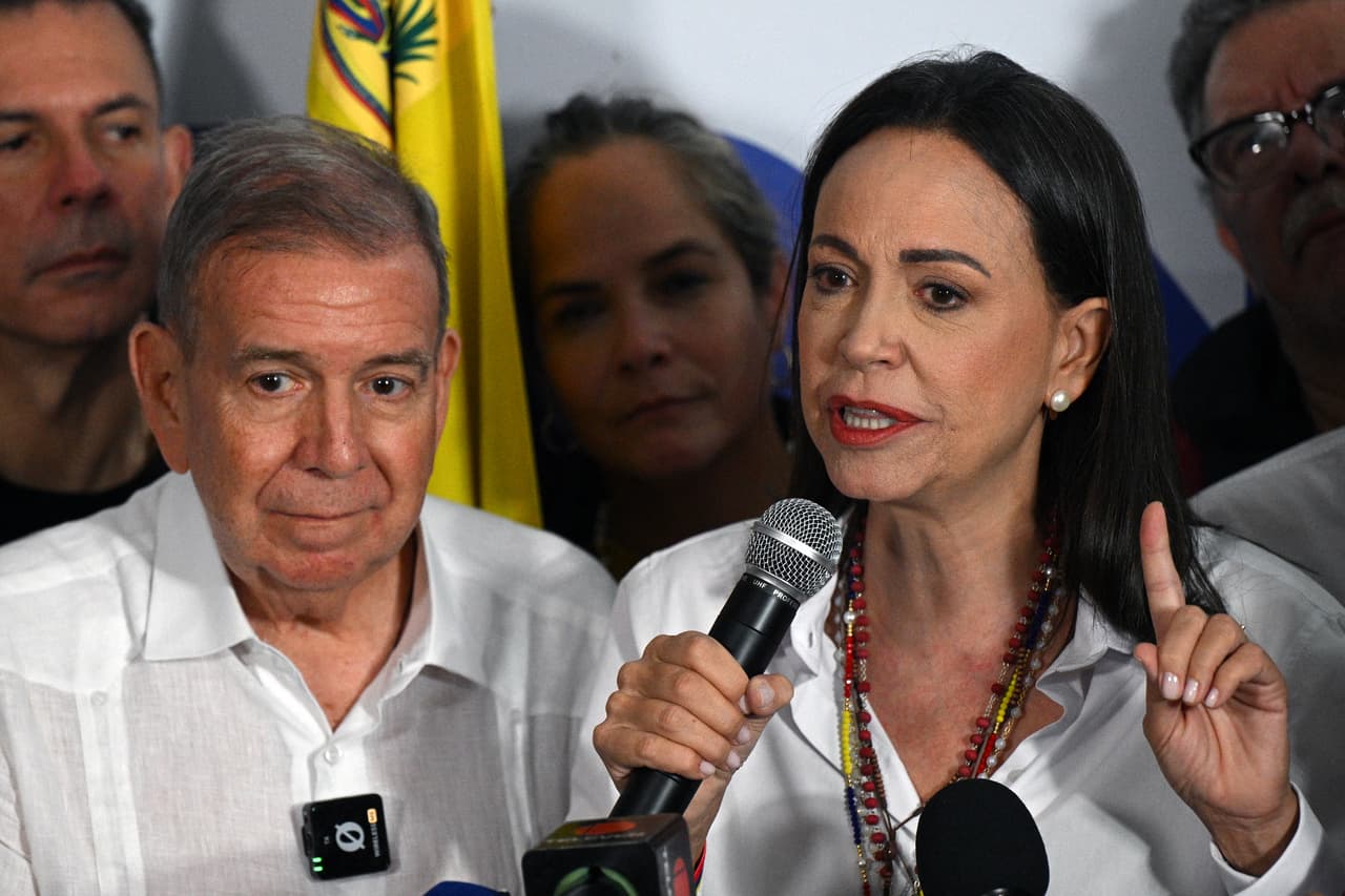 Sin embargo, María Corina Machado, líder opositora, rechazó los resultados y afirmó que González ganó con la mayoría de los votos según sus actas. “Los venezolanos y el mundo entero saben lo que pasó”, recalcó, denunciando el fraude electoral.