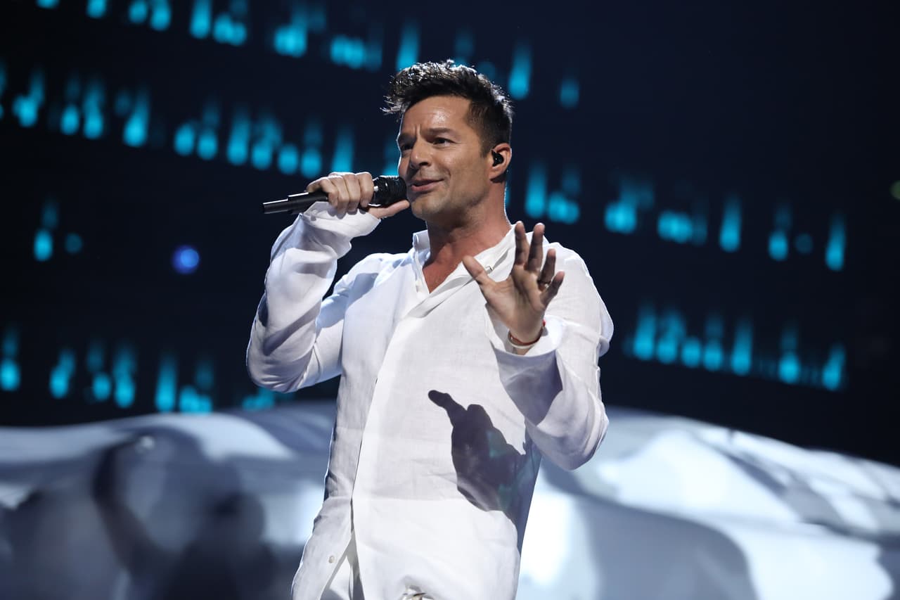 2017
<br>Ricky Martin interpretó 'Vente Pa' Acá' y tuvimos una probadita de su residencia en Las Vegas.