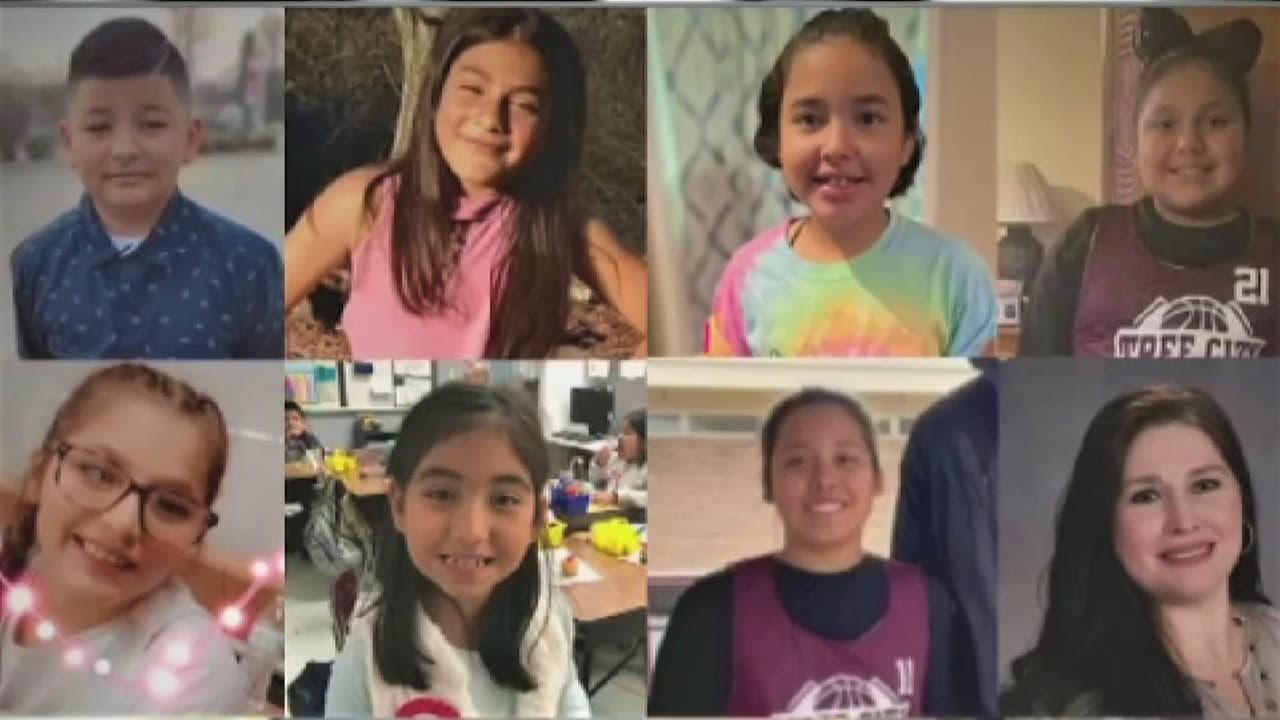 Varios famosos han externado su indignación y tristeza en redes sociales por el lamentable incidente.
<br>