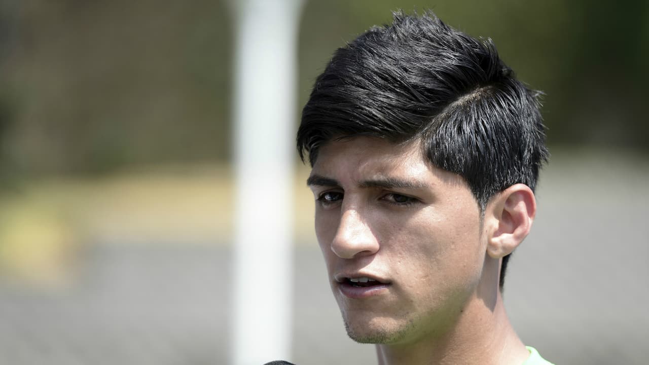 Titulares de día: el secuestro de un futbolista, el campeón de la Liga MX  y un B-52 cargado de flores