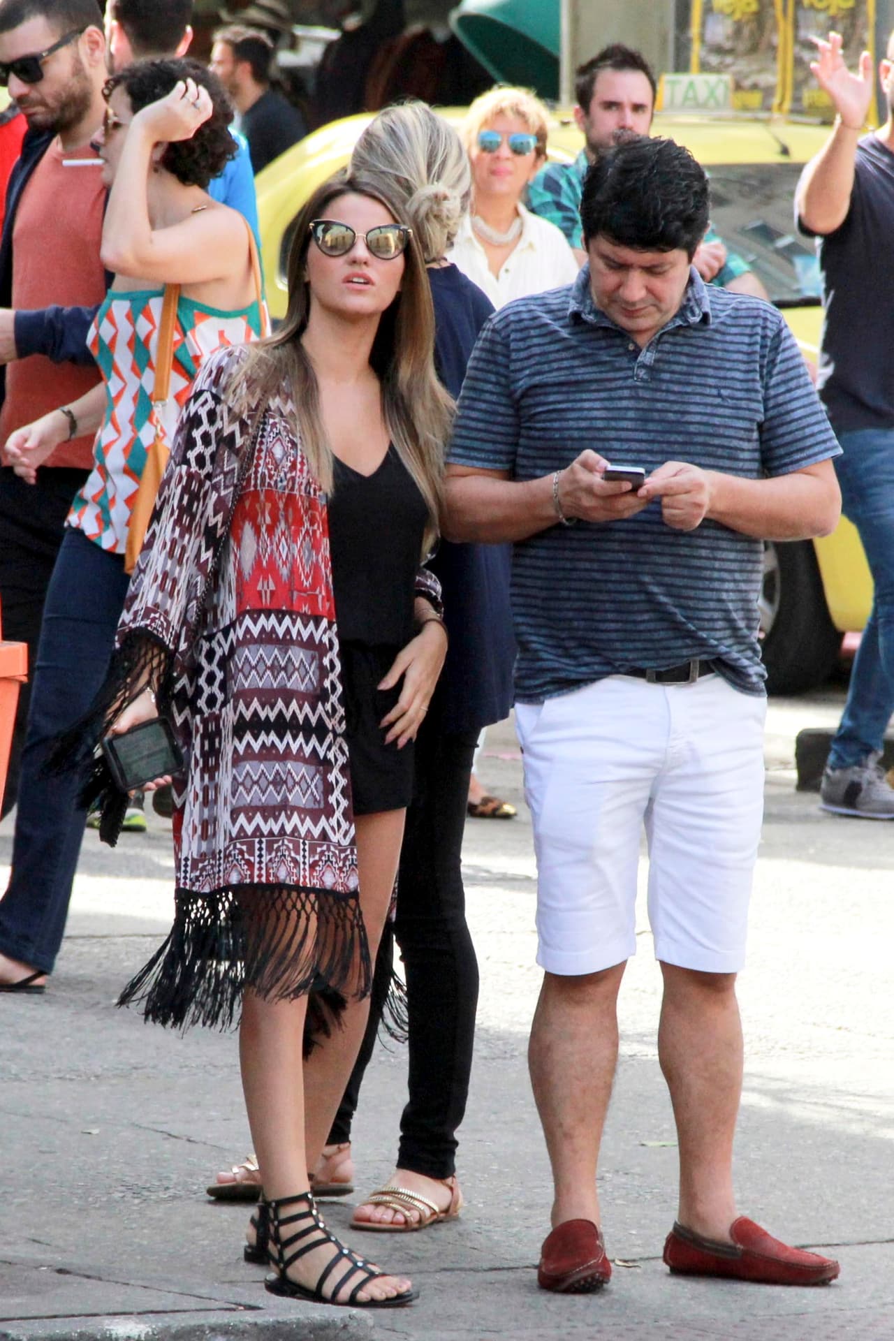 ¿Cómo te gusta más, de rubia o con tonos oscuros?