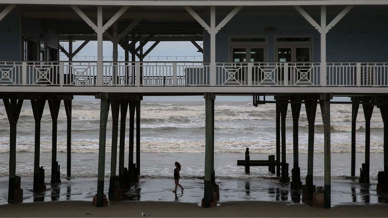 Lo que se sabe de la joven de 20 años que murió arrastrada por una corriente de resaca en la Isla de Galveston