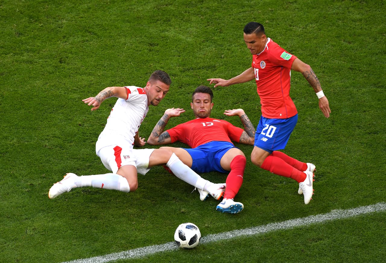 De a poco el partido se fue en un ritmo en el que los ticos no supieron cómo poner en problemas a su rival.