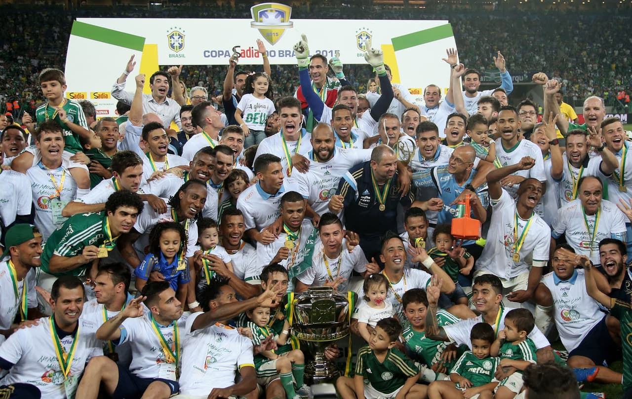 Palmeiras 2 (4-3) 1 Santos:  Palmeiras vence a Santos y gana la Copa de Brasil