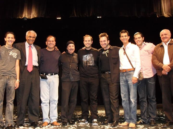 Según el citado medio, Chen Kai es el único mexicano que se ha presentado en El Show de Monte Carlo. Además, fue conferencista en Estados Unidos, Colombia, Argentina y México.