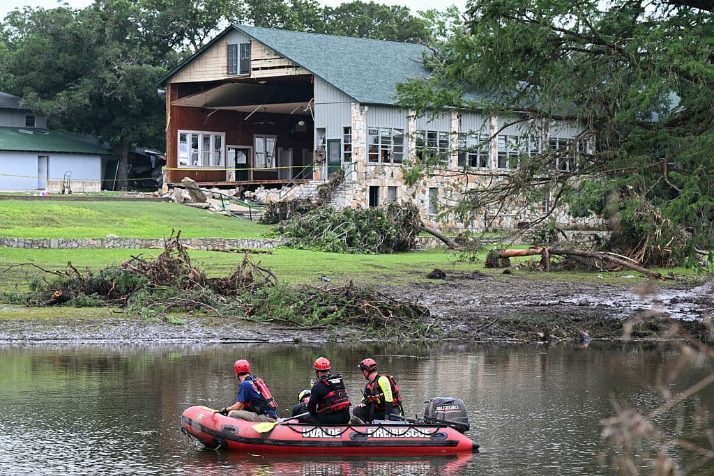 Los inspectores de Texas habían aprobado el plan de emergencia de Camp Mystic apenas dos días antes de las inundaciones