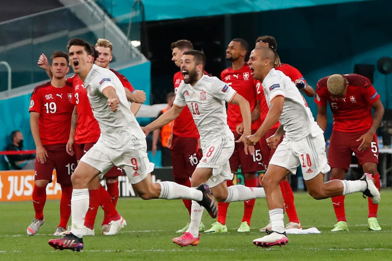 "El que a hierro mata, a hierro muere", y el sueño se acabó para los suizos en manos de España, que en penales avanzó a Semifinales.
