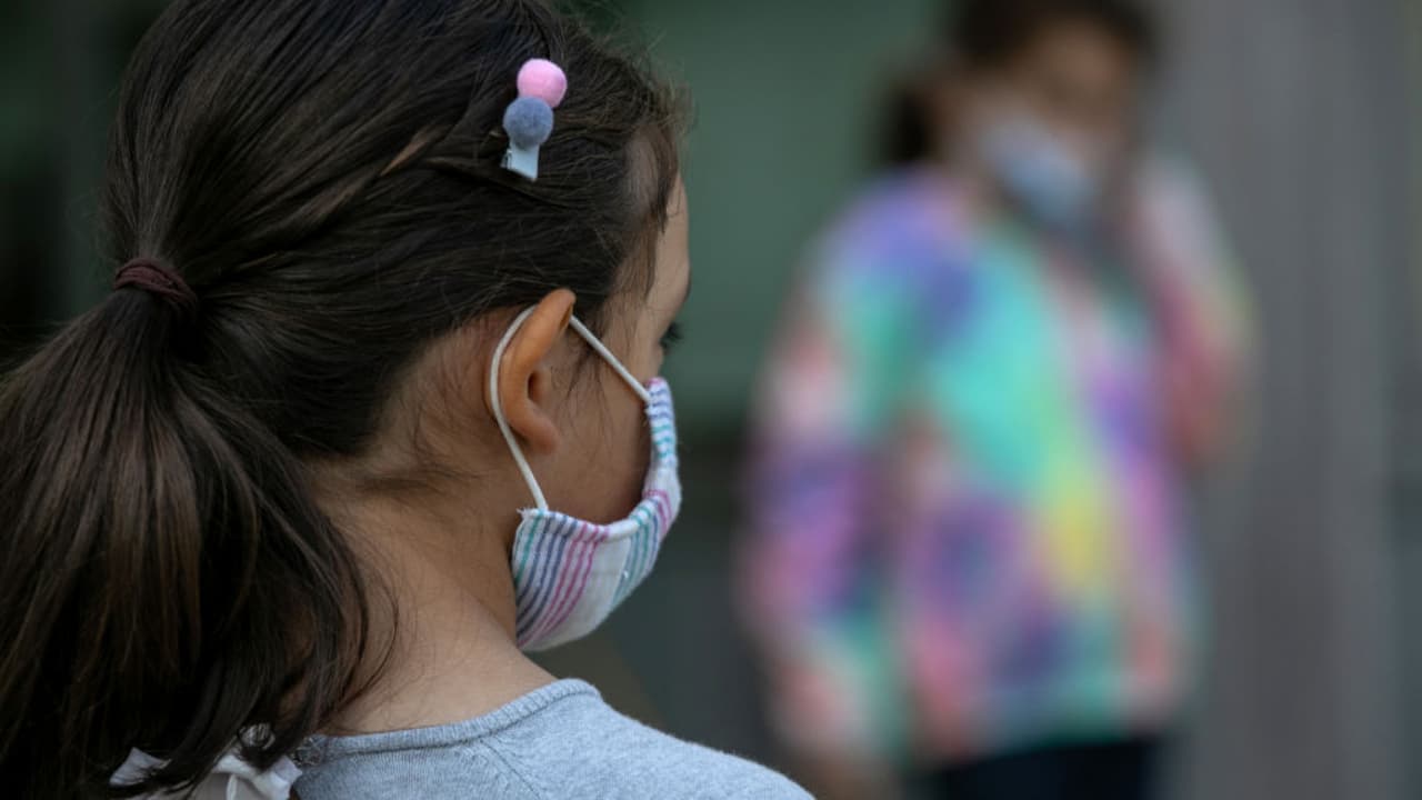 ¿A cuántos niños del condado de Orange ha afectado el síndrome inflamatorio relacionado al coronavirus?