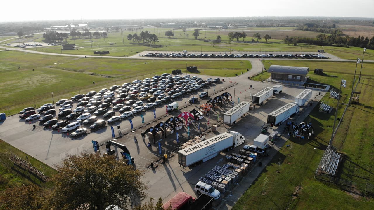 Denver da exitoso banderazo de salida al Tour de Alianza de Fútbol