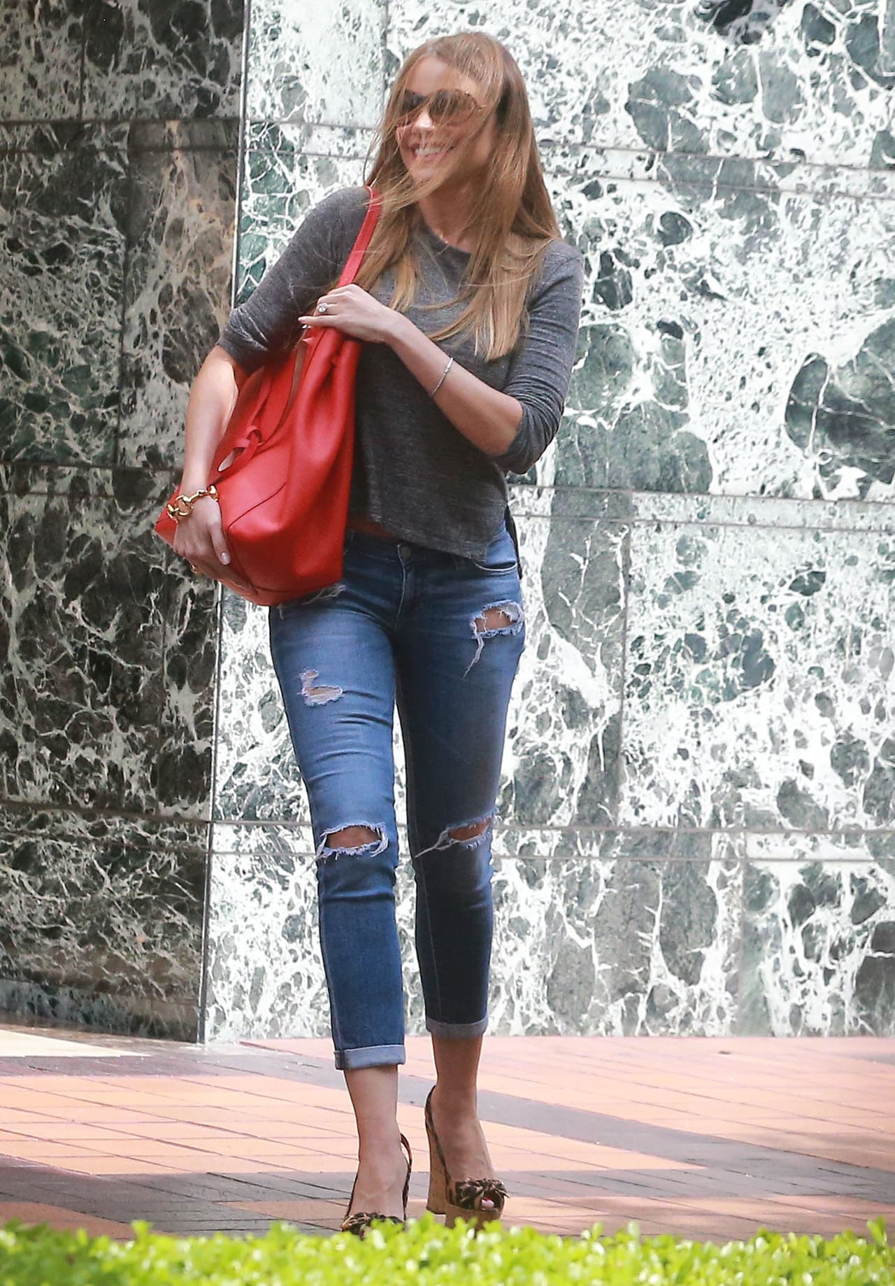 En poco tiempo le dira adiós a los jeans rotos.