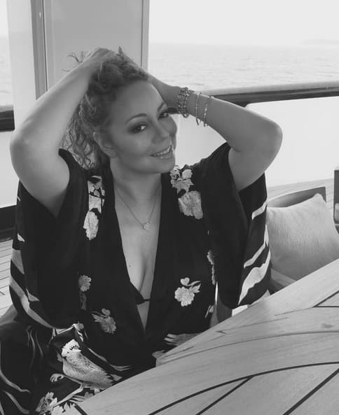 Elñ 'sex appeal' de Mariah es inigualable, y sus fans lo saben muy bien