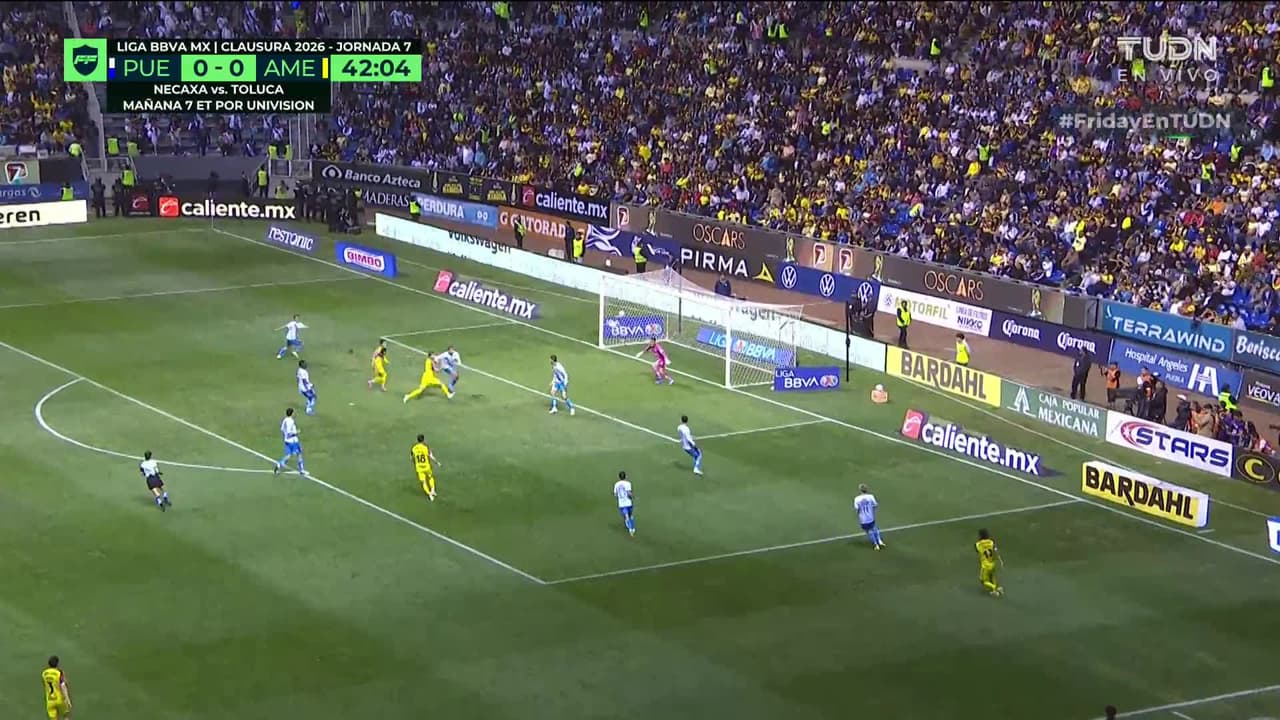 ¡GOL!  anota para América. Raphael Veiga