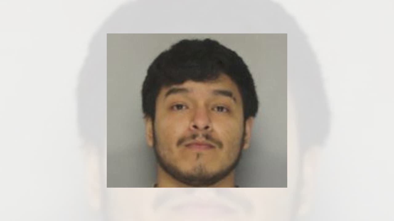 Acusan a un hombre de Gainesville del asesinato de su padre e intentar asesinar a su madre