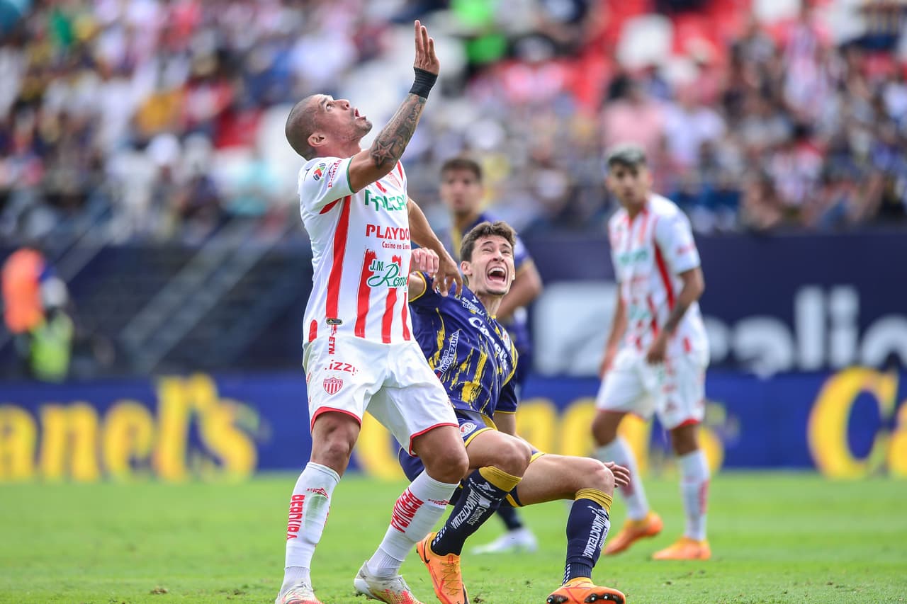 Necaxa se metió a la cancha del San Luis para arrancarle tres puntos con lo que se ubicó en la parte alta de la clasificación.