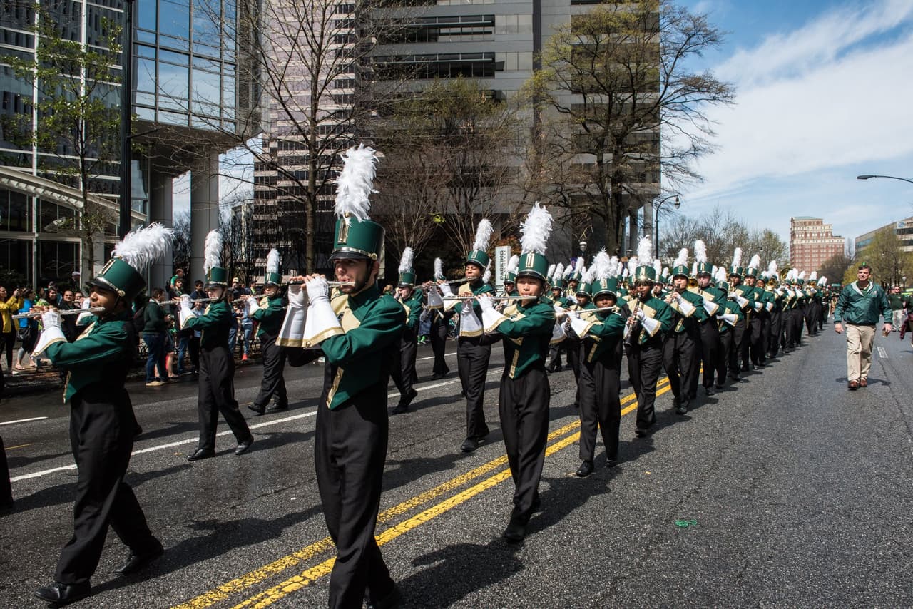 Para este año, se estima que en el desfile participarán 100 unidades, más de 2340 participantes y casi 750 músicos.