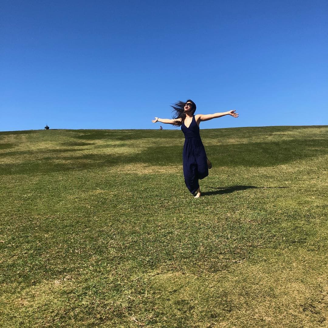 Clarissa Molina, quien es amante de la naturaleza, escogió el superpoder de volar para disfrutar de las bellezas que nos regala el mundo.