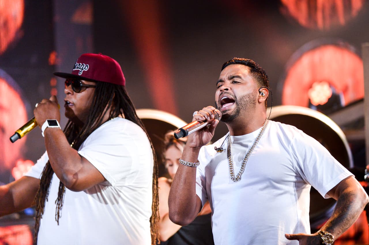 La banda demostró que está más que lista para encender la noche al ritmo de su reggaetón.