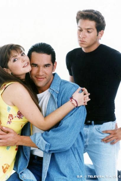 Un año después llegó a la pantalla la secuela de 'El premio mayor', siendo 'Salud, dinero y amor' el nombre de la segunda parte del melodrama, pero en esta ocasión 
<b>Osvaldo Bonavides</b> estaría acompañado de 
<b><a href="http://www.univision.com/temas/itati-cantoral">Itatí Cantoral</a></b>, 
<b><a href="http://www.univision.com/temas/eduardo-santamarina">Eduardo Santamarina</a></b> y 
<b><a href="http://www.univision.com/temas/arath-de-la-torre">Arath de la Torre</a></b>.